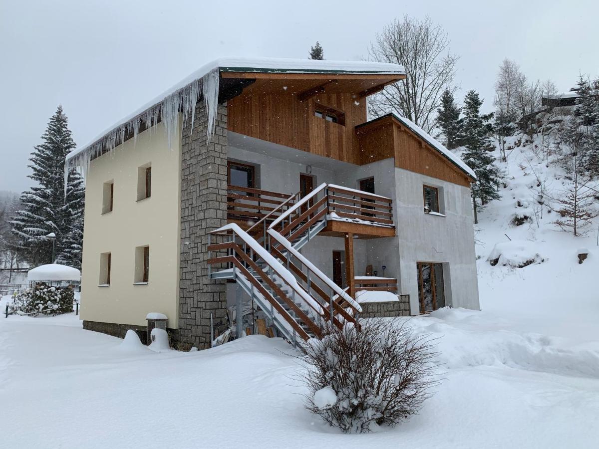 Apartmany Alliss Harrachov Exteriör bild