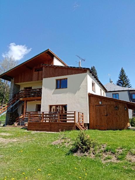 Apartmany Alliss Harrachov Exteriör bild